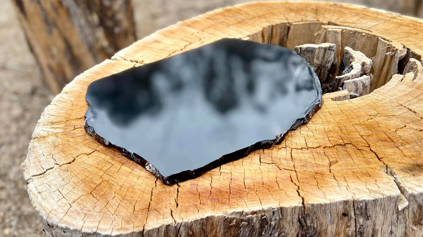 Obsidian Plate