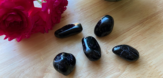 Tourmaline Black Tumble Stone