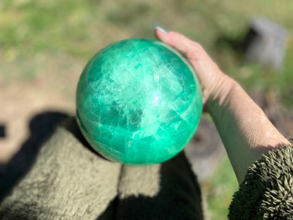 Gigantic Phosphorescent Fluorite Sphere | 6.9kg AAA Collector Crystal | Xianghuapu Mine, Hunan, China | Manifestation