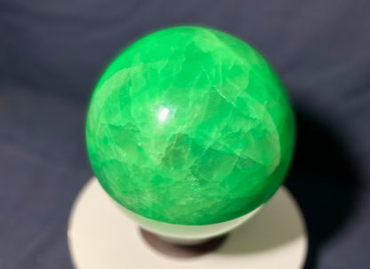 Gigantic Phosphorescent Fluorite Sphere | 6.9kg AAA Collector Crystal | Xianghuapu Mine, Hunan, China | Manifestation