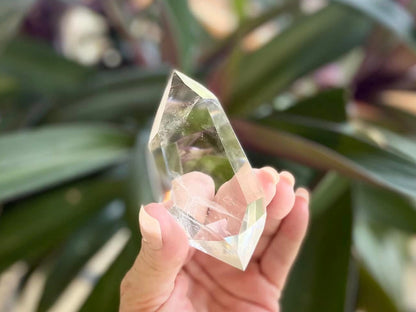 Double Terminated 7 Facets Channeller Clear Quartz Point