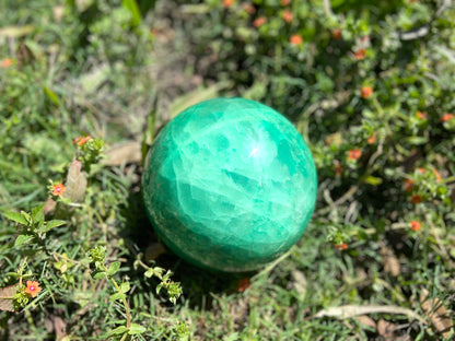 Gigantic Phosphorescent Fluorite Sphere | 6.9kg AAA Collector Crystal | Xianghuapu Mine, Hunan, China | Manifestation