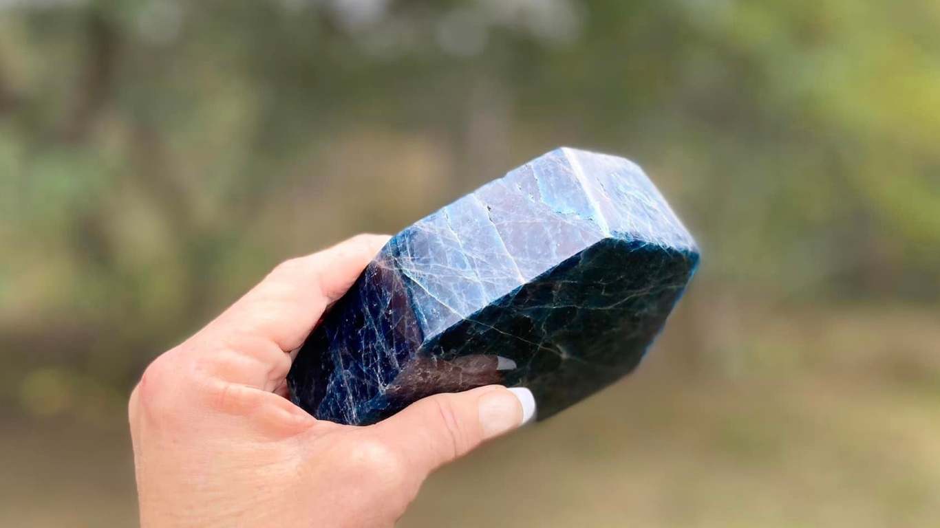 Apatite Freeform