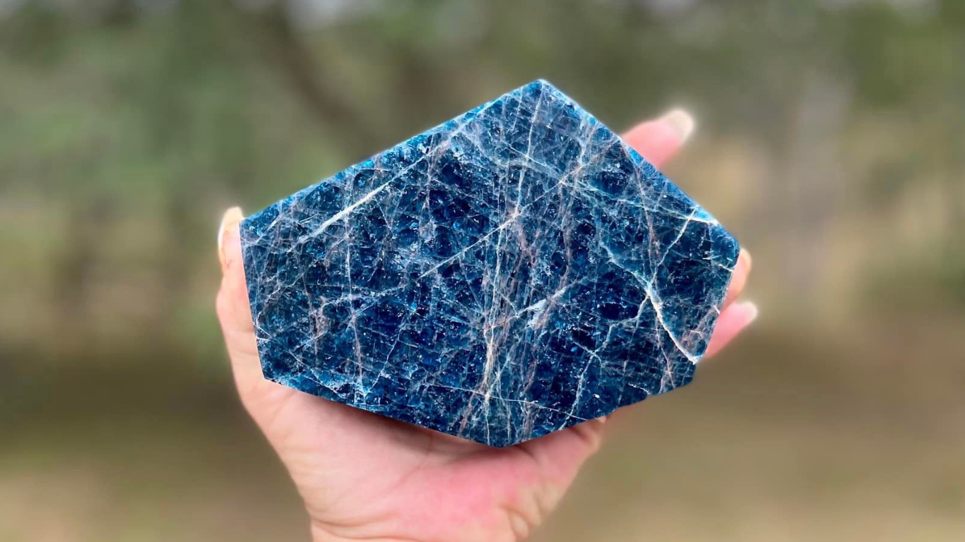 Apatite Freeform