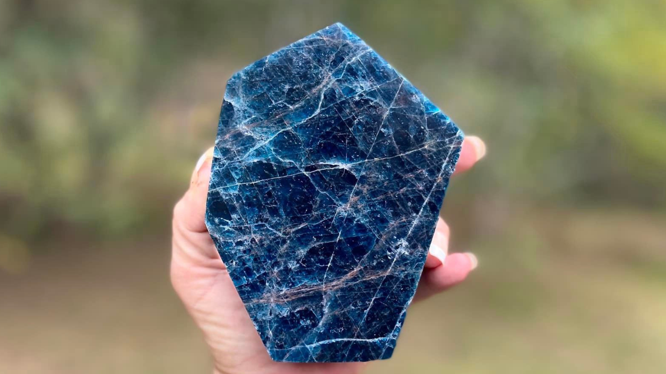 Apatite Freeform