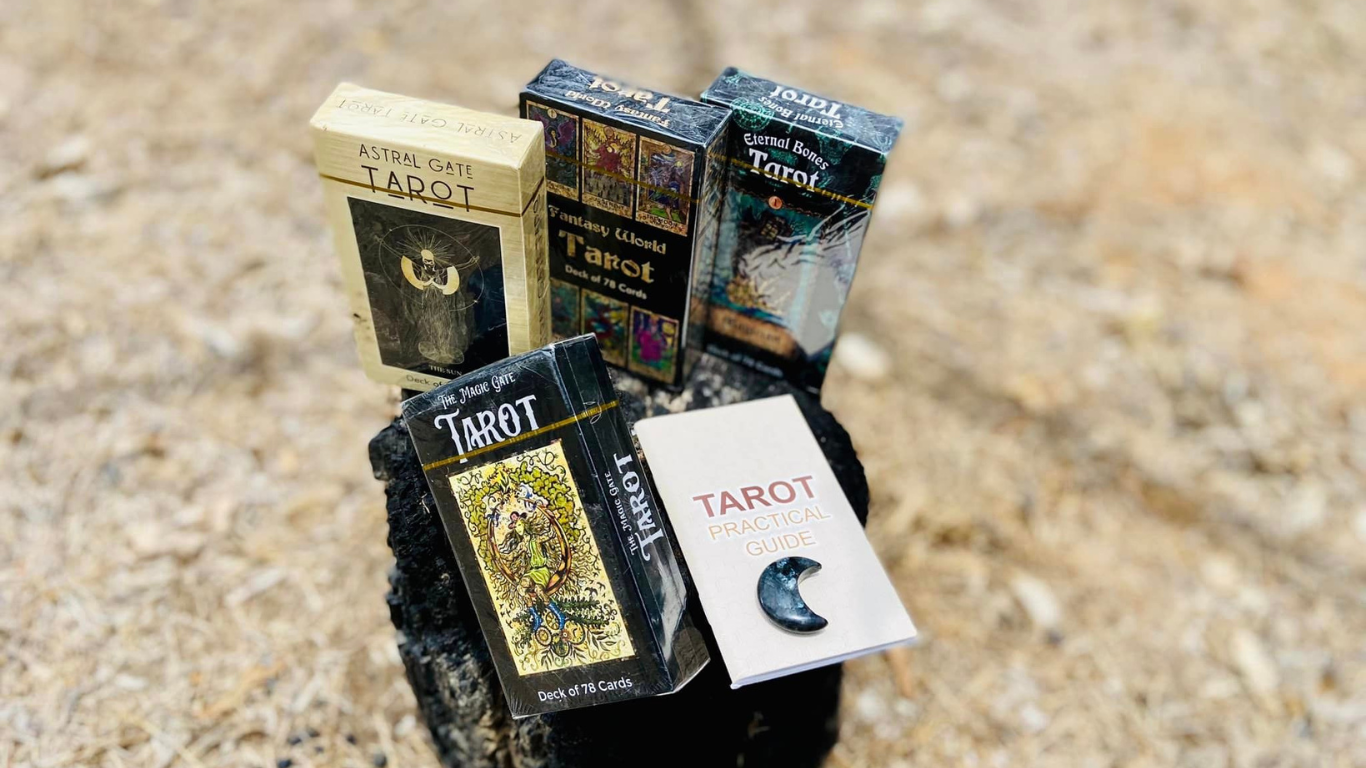 Fantasy World Tarot Set