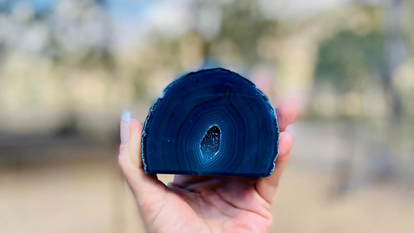 Agate Druzy Cave Blue