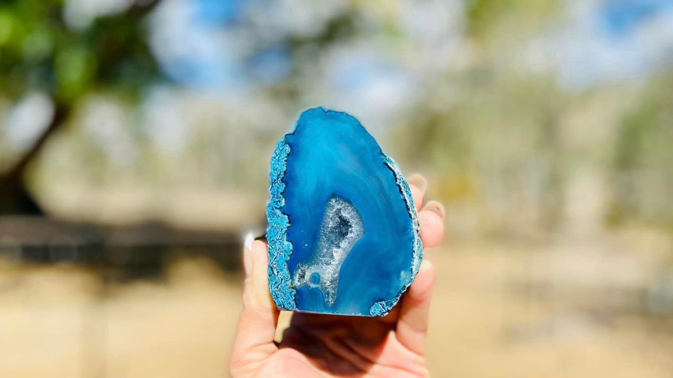 Agate Druzy Cave Blue