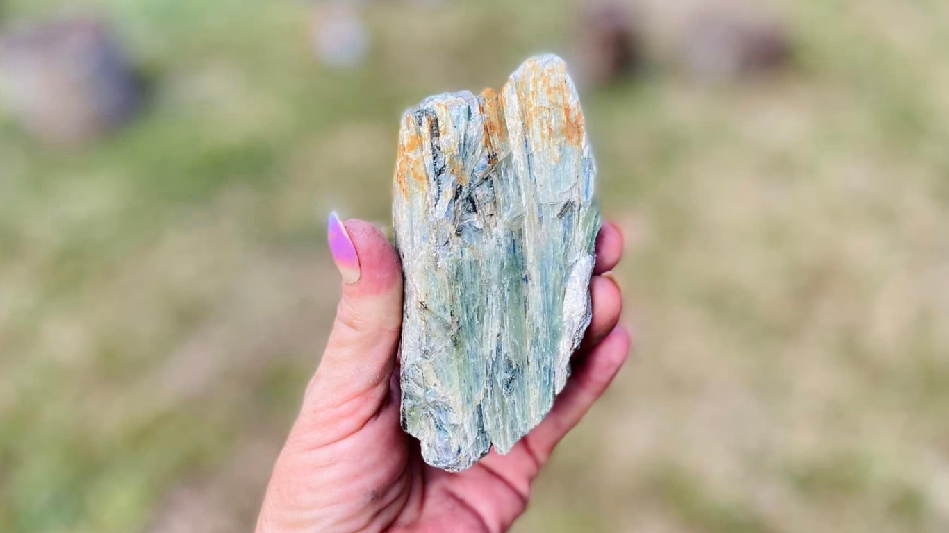 Green Kyanite