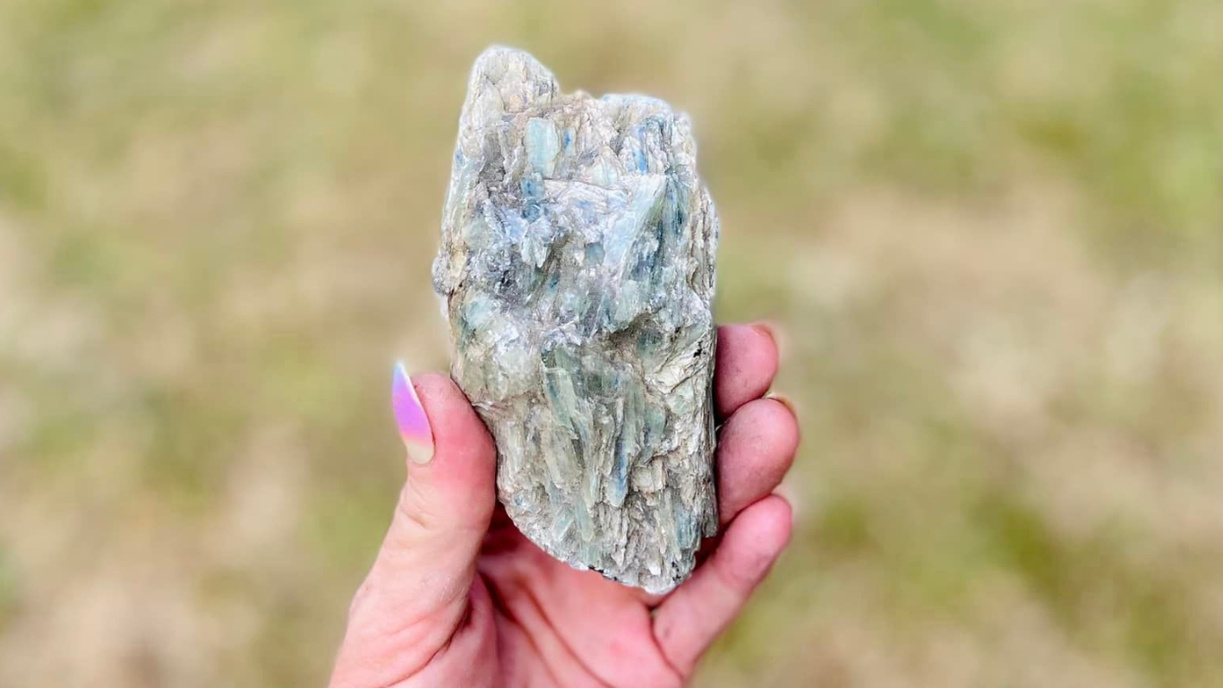 Green Kyanite