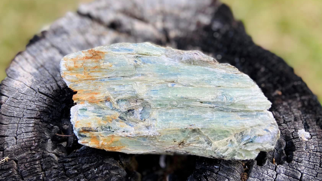 Green Kyanite