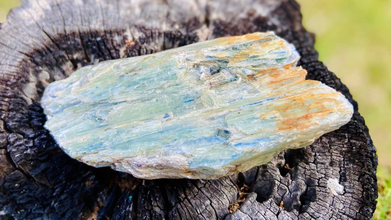 Green Kyanite