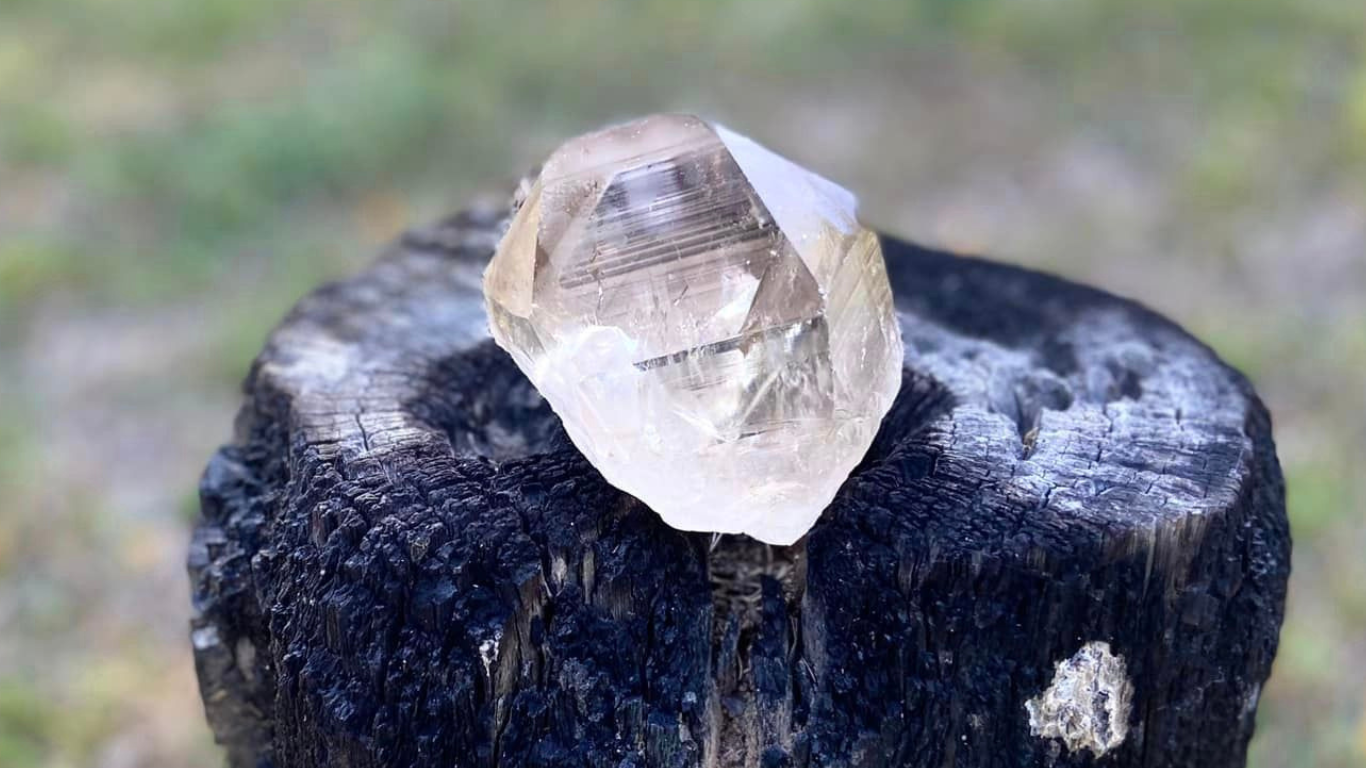 Smokey Quartz Lemurian Piont