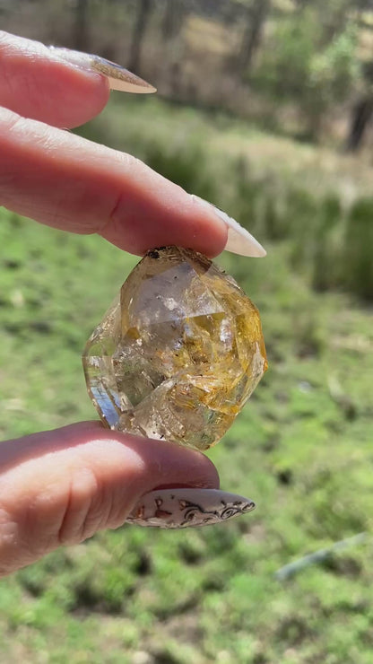 Golden Healer Herkimer Diamond with Key Hole Keeper | Phantasmagoric Rainbows -Vibrational Attunement | 36g