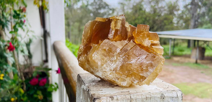 Honey Calcite
